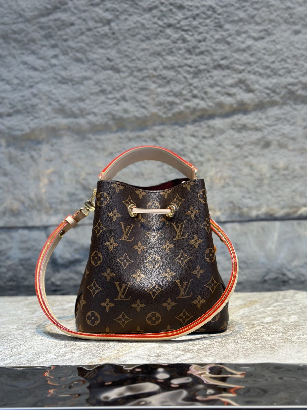M22325 louis vuitton 62223 bag