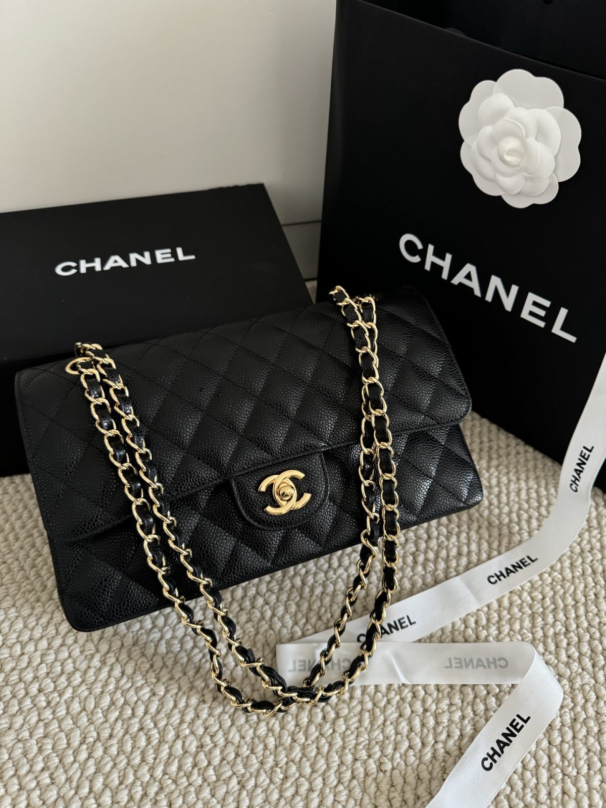 CHANEL CF 01112 25CM Classic Flap Bag