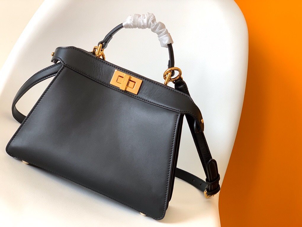 Fendi Iconic Peekaboo ISeeU Small Handbag