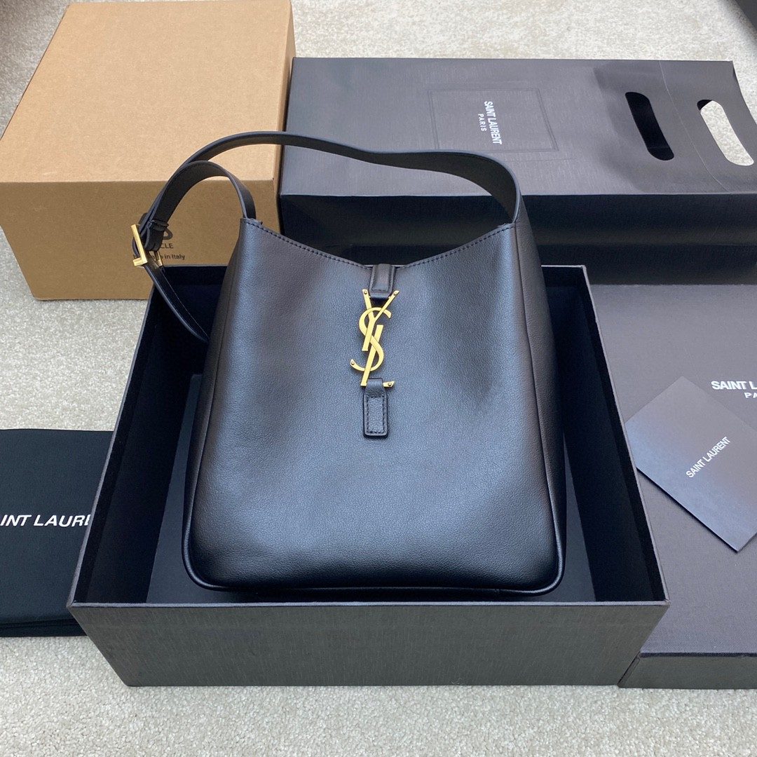 YSL Hobo 713938 Underarm Bag