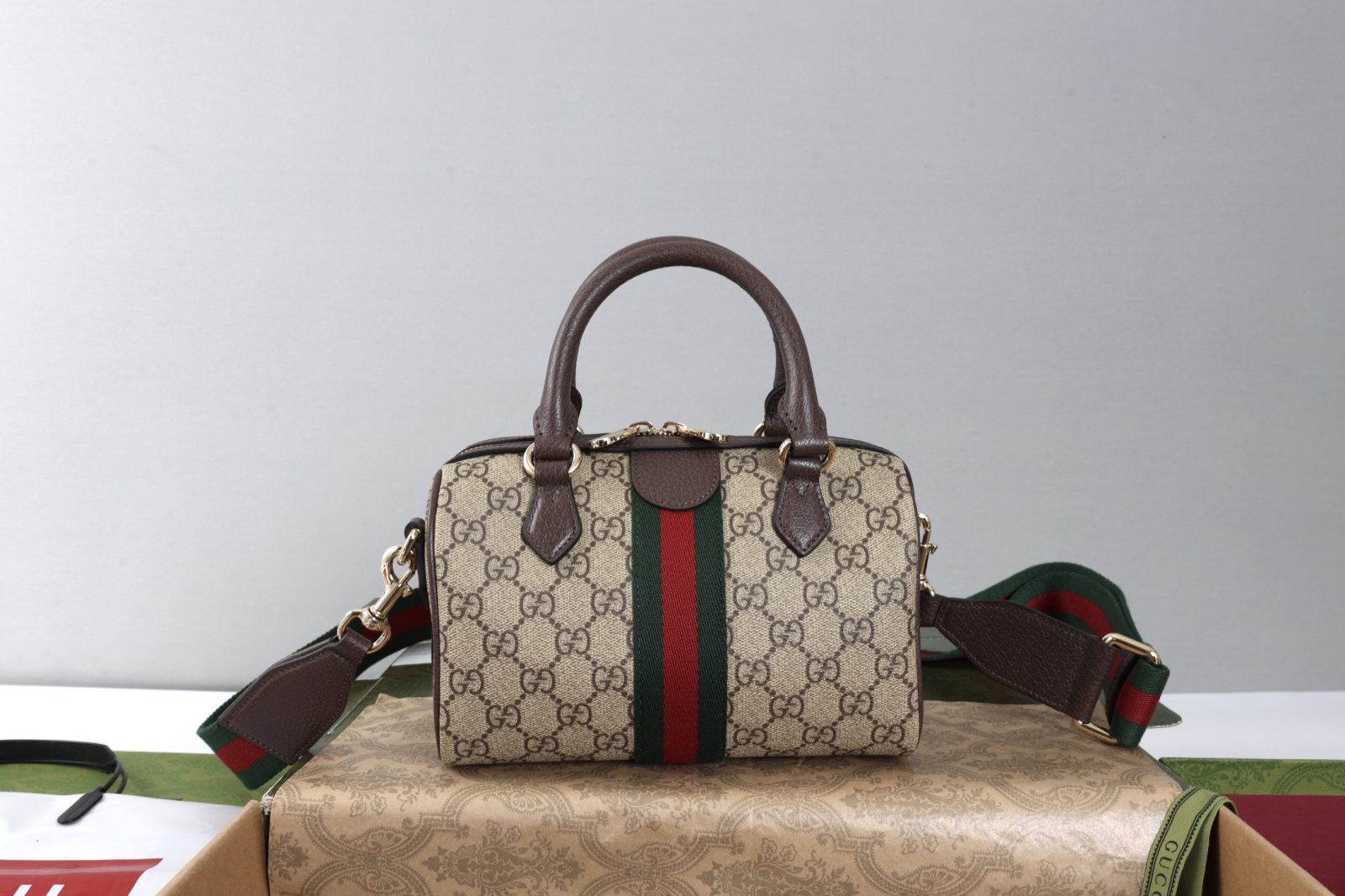 Gucci 841294 Textured Fabric Copper Hardware bag