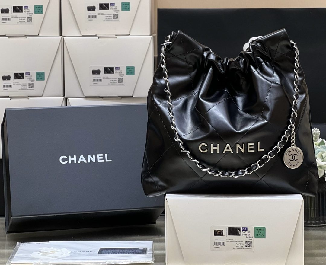 Chanel 22 Bag Square Calfskin 35×37×7cm