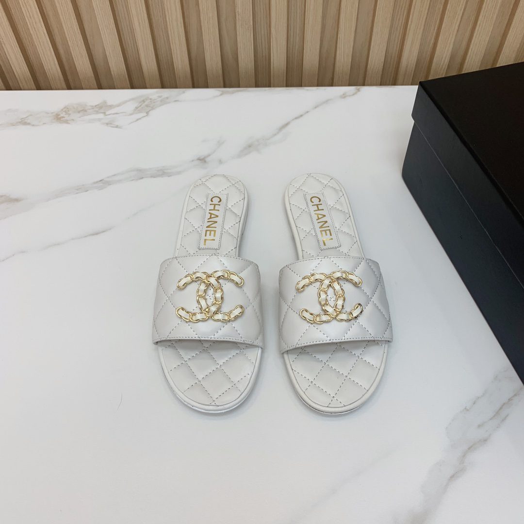 Chanel Quilted Chain Slippers