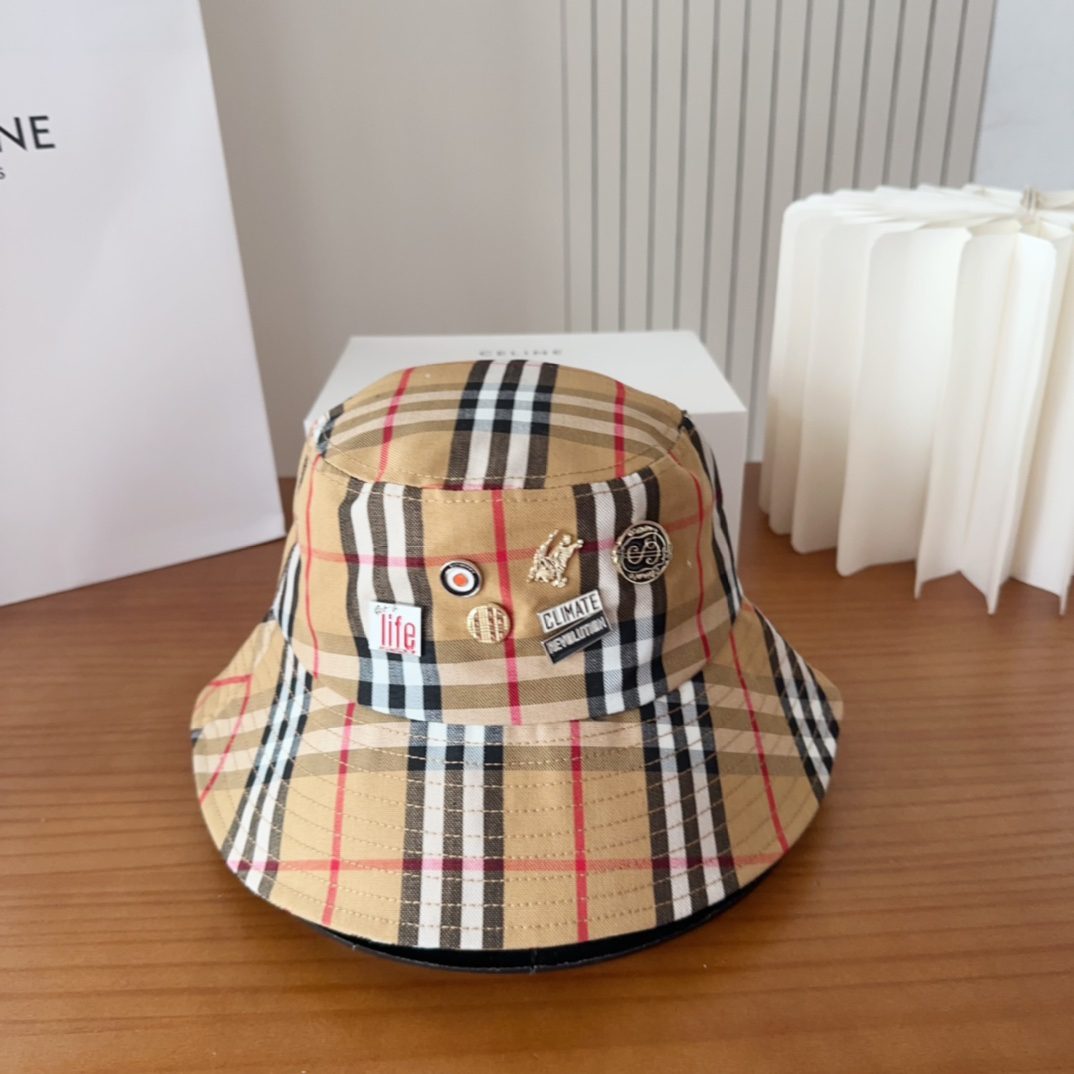 Burberry Classic Bucket Hat